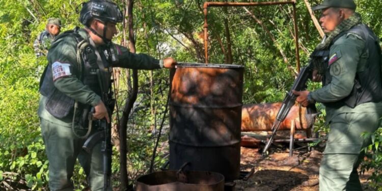 Desmantelado laboratorio clandestino para producir combustible artesanal