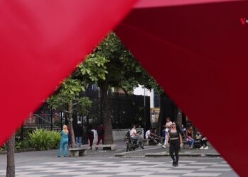 ¿Qué opinan los venezolanos de ‘Veneka’, la canción que no le gusta a Maduro?