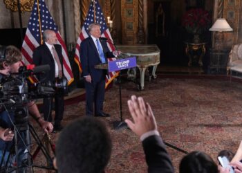 habla de Venezuela, el muro, vacunas y TikTok