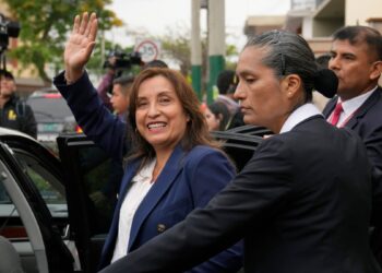 clima de hostilidad hacia la prensa peruana