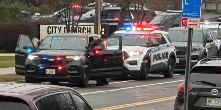 Tiroteo en escuela de Wisconsin deja 5 muertos y varios heridos