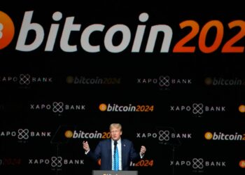 Bitcoin supera los 100.000 dólares por primera vez mientras continúa repunte tras elección de Trump