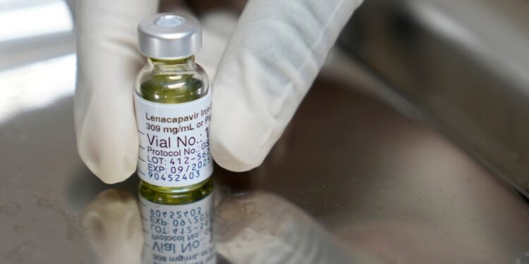 Una inyección semestral podría ayudar a acabar con el sida. ¿La tendrán todos los que la necesitan?