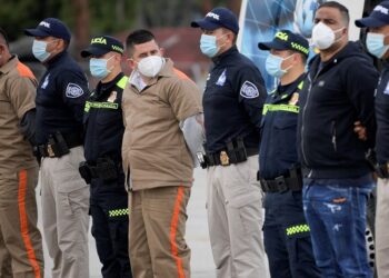 Ataque terrorista con moto bomba deja dos policías muertos