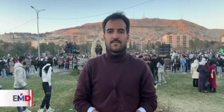 Júbilo en el primer viernes de rezo en Siria tras el derrocamiento de Assad