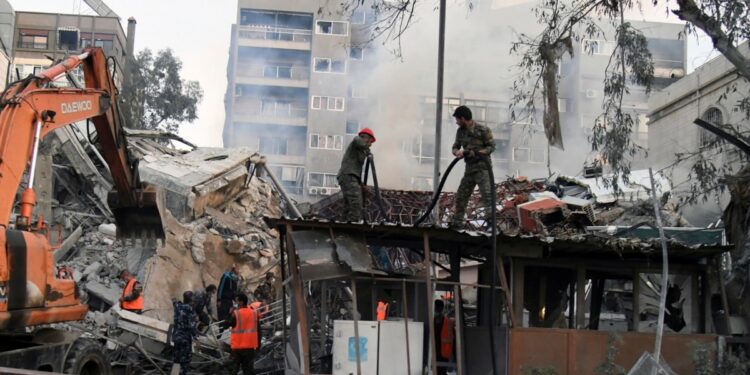 Israel aprovecha la coyuntura en Siria para evitar que se usen armas en su contra mientras el nuevo primer ministro liderará la transición