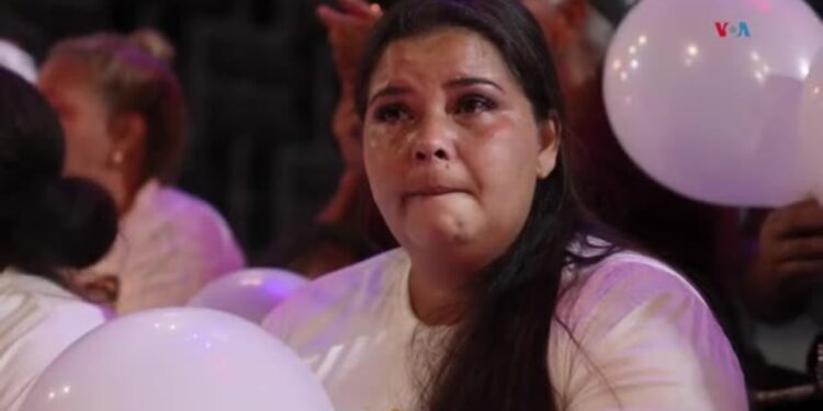 Madres de adolescentes encarcelados en Venezuela exigen liberaciones