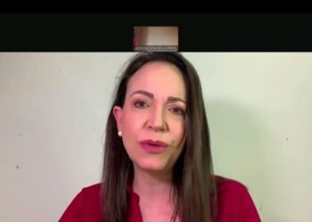 María Corina Machado tilda de acto de guerra contra Argentina y Brasil el asedio a la embajada en Caracas