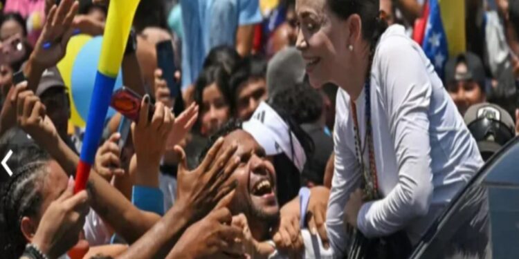 María Corina Machado ofrece enviar mensaje que dará la vuelta al mundo