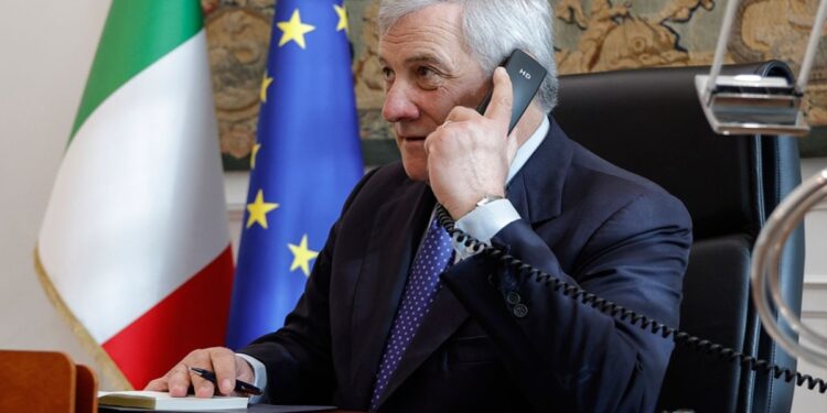 Italia exige que se permita la asistencia consular a presos políticos italianos en Venezuela