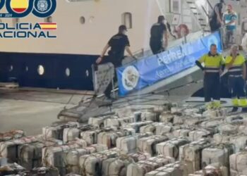 España: Incautan 3.300 kilos de cocaína en un pesquero de bandera venezolana cerca de Canarias
