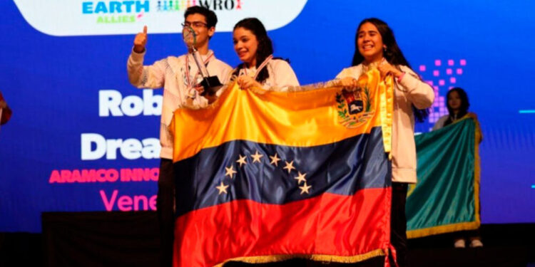 ¡Venezuela se corona en la Olimpiada Mundial de Robótica Turquía 2024!