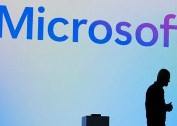 Trump dice que Microsoft es una de las empresas interesadas en TikTok