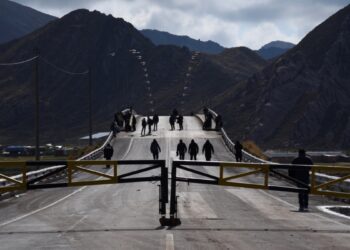 Bolivia y Argentina enfrentan tensiones por el control de
seguridad en la frontera