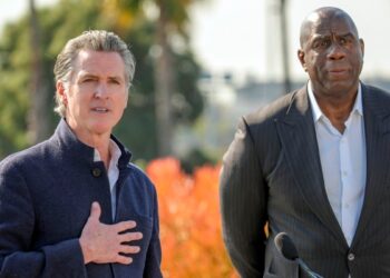 Nueva iniciativa del sector privado para ayudar a las víctimas de los incendios de California