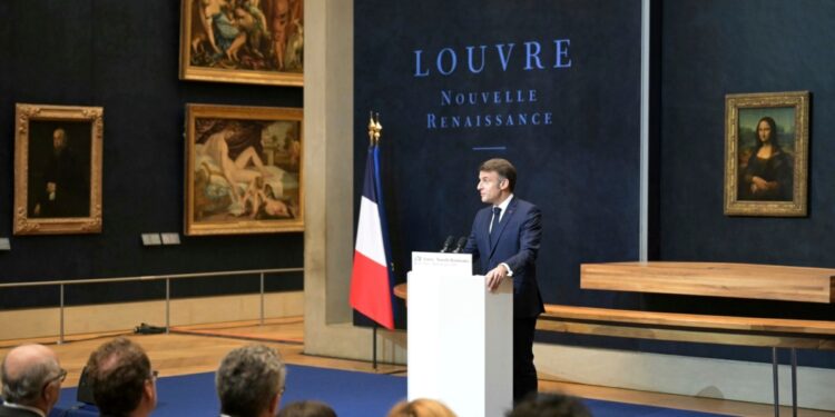 Macron anuncia una gran reforma para modernizar el Louvre y una sala dedicada a la Mona Lisa