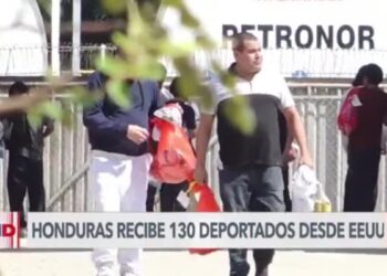 Honduras recibe 130 deportados desde EEUU
