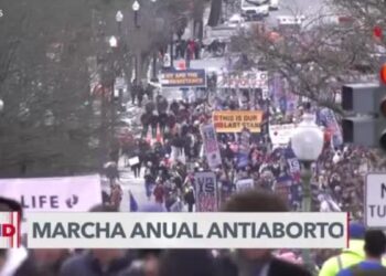 Miles de personas repudian acceso al aborto en Washington
