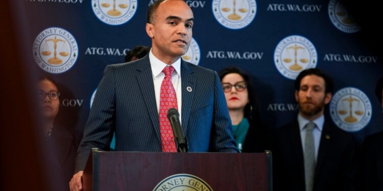 Juez bloquea temporalmente orden de Trump de cancelar la ciudadanía por nacimiento