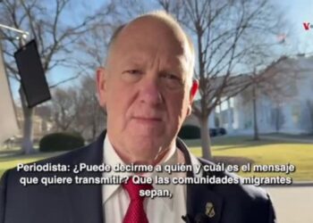 "No vengan a Estados Unidos. No vengan ilegalmente", dice el zar de la frontera, Tom Homan