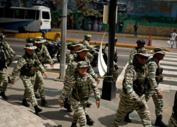 Venezuela y Colombia inician operación militar conjunta en la frontera