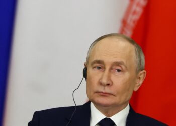 El Kremlin dice que Putin está dispuesto a hablar con Trump y espera noticias de Washington