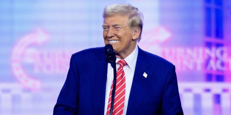 Trump decidió revocar la extensión del alivio migratorio a venezolanos en EEUU, según The New York Times