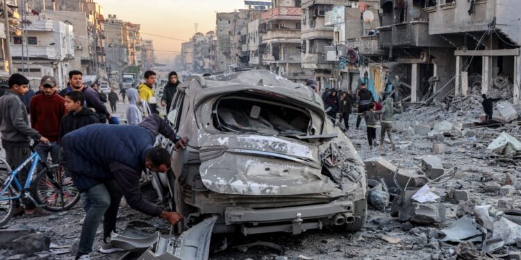 El presidente Trump pide a Egipto y Jordania aceptar
más refugiados palestinos mientras avanza la segunda semana de alto el fuego