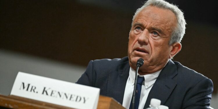 Senado de EEUU cuestiona a Kennedy sobre vacunas y aborto en sesión de confirmación como secretario de Salud