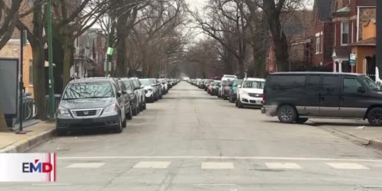 Autoridades de Chicago refuerzan protección a indocumentados