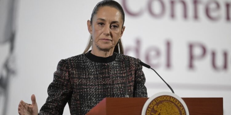 México continúa recibiendo migrantes deportados de otras nacionalidades: Sheibaum