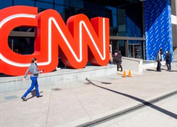 CNN recortará un 6 % de sus puestos de trabajo en medio de su impulso digital