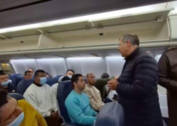 Llega a Colombia el primer grupo de deportados desde EE.UU. tras crisis diplomática: (Fotos)