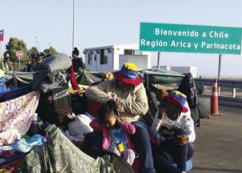 ¿Chile podría flexibilizarse ante una nueva ola migratoria venezolana? Esto dijo funcionario del gobierno