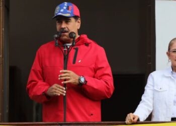 Maduro: «A los grupos delincuenciales que aún queden les digo, ríndanse a tiempo, entreguen las armas»