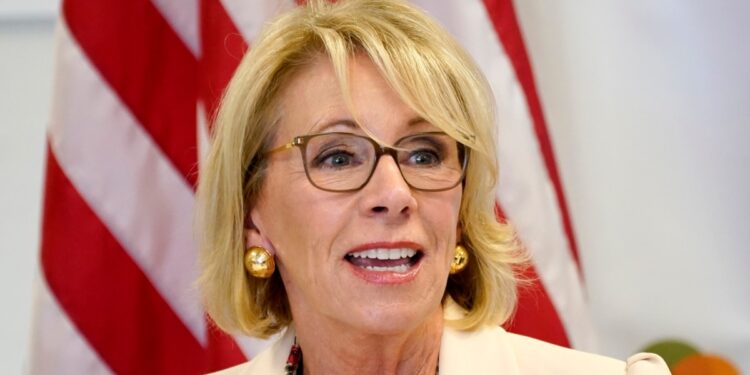 Universidades de EEUU vuelven a normas sobre agresión sexual creadas bajo primer mandato de Trump