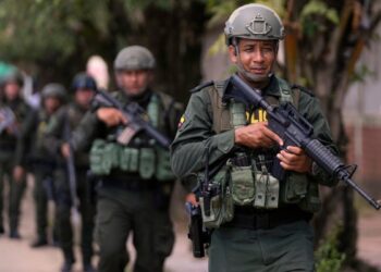 Presidente de Colombia declara “estado de conmoción” en el noreste del país