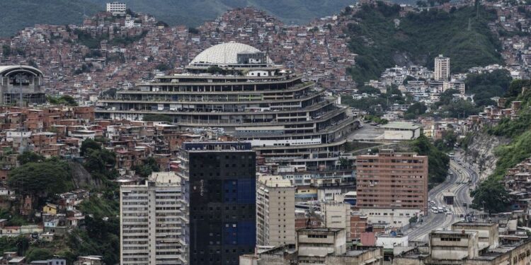 Los filósofos del Helicoide