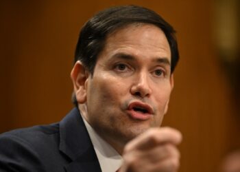 Departamento de Estado de EEUU congela fondos para casi todos sus programas de ayuda exterior