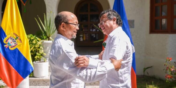 Petro llega a Haití para una visita destinada a reforzar las relaciones y la cooperación