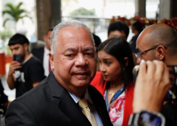 Venezuela convoca a elecciones legislativas, regionales y municipales