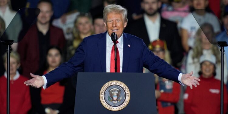 Cumpliendo promesa de campaña a su regreso a la Casa Blanca, Trump declaró emergencia nacional en la frontera y envía tropas para asegurarla