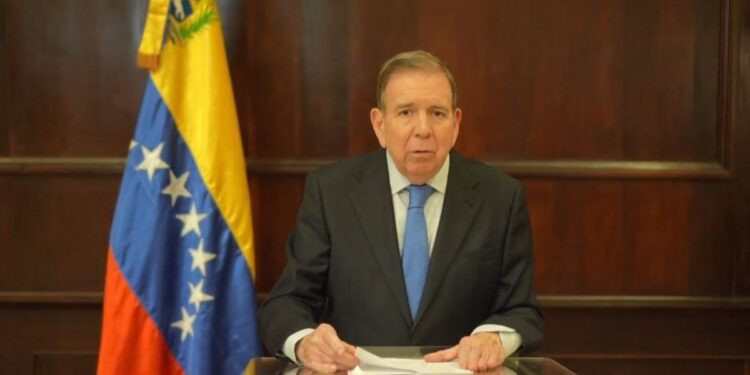 El trabajo no se detiene