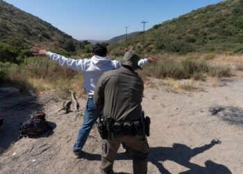 La Administración Trump reitera que prioriza la deportación de inmigrantes ilegales que hayan cometido delitos