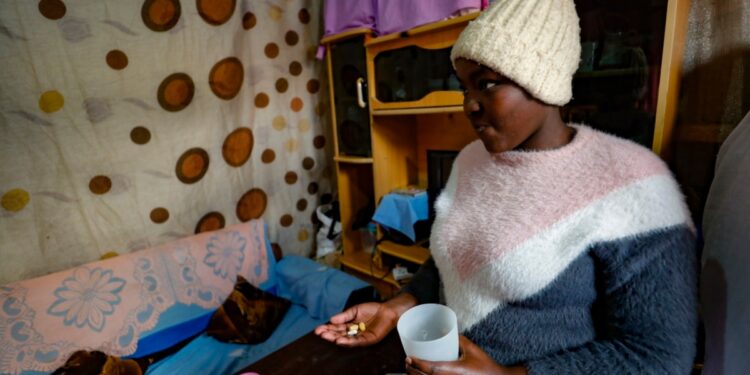 Departamento de Estado afirma que Trump congeló ayuda exterior para «erradicar el despilfarro»