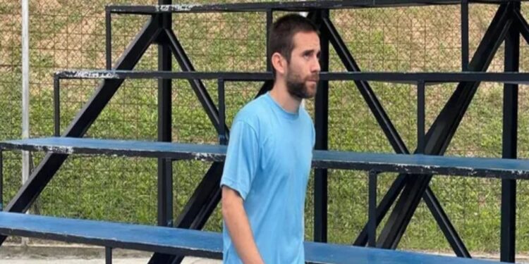 Tenemos 45 días sin saber de él, denuncia pareja de gendarme argentino detenido por el régimen