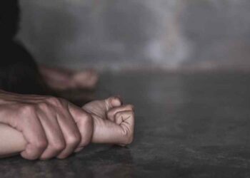 España: Juzgan a un venezolano acusado de violar repetidamente a su hija de 12 años