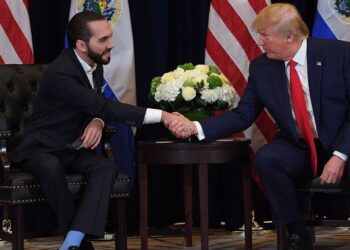Trump y Bukele acordaron trabajar contra migración ilegal y pandillas como el Tren de Aragua