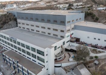 México construye albergues para recibir a migrantes deportados