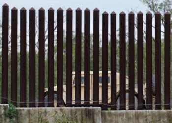 El Pentágono enviará otros 1.500 soldados a frontera con México